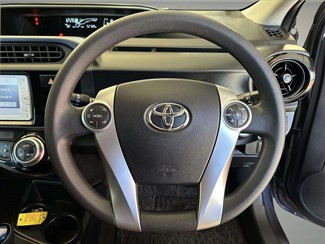 2015 Toyota AQUA - Thumbnail