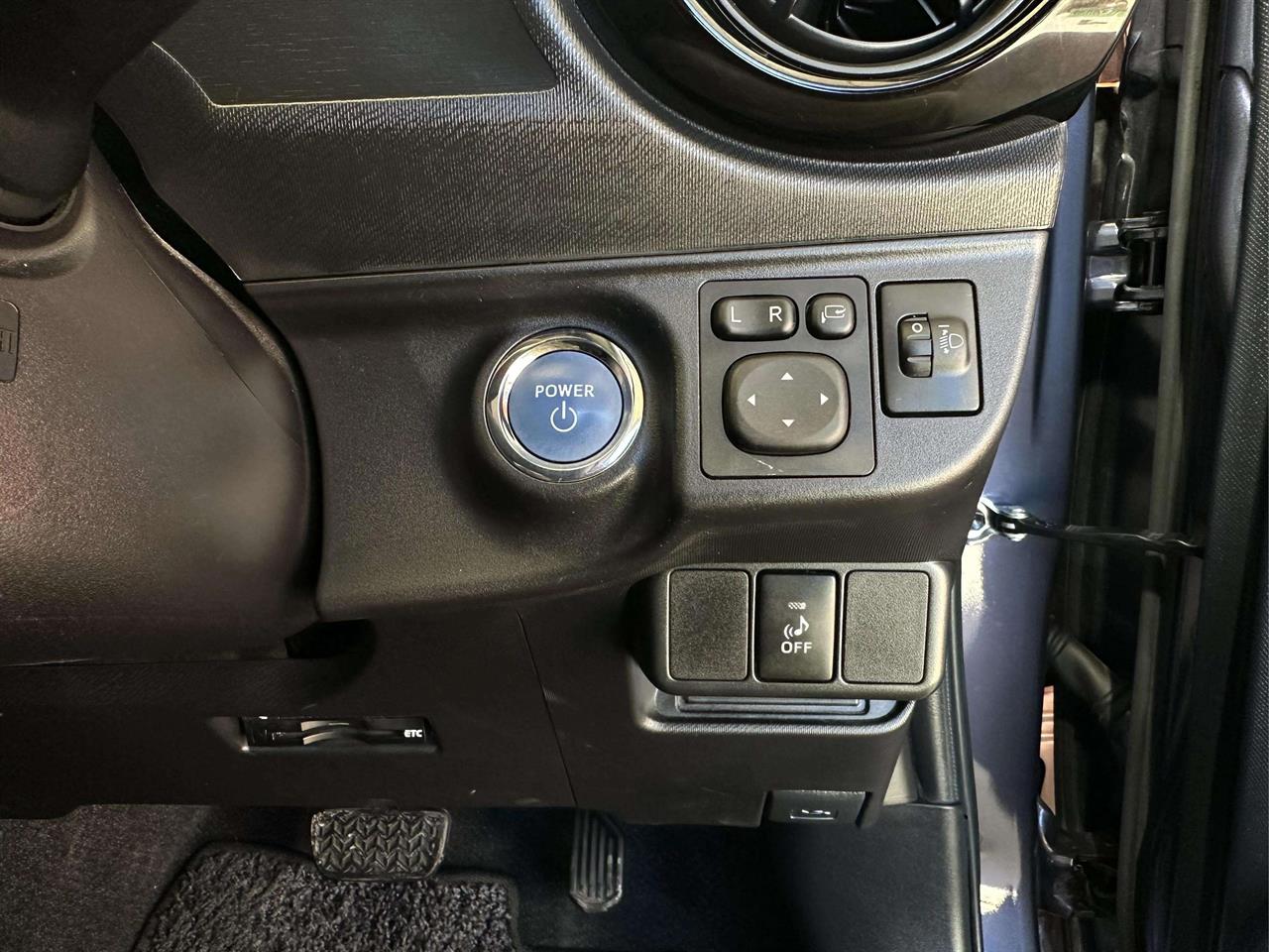 2015 Toyota AQUA