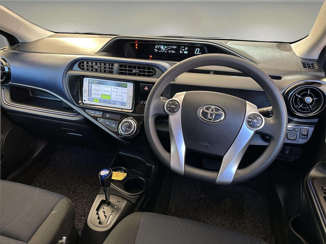 2015 Toyota AQUA