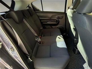 2015 Toyota AQUA - Thumbnail