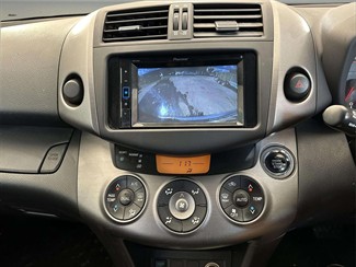 2010 Toyota VANGUARD - Thumbnail