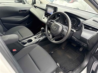 2021 Toyota Corolla - Thumbnail