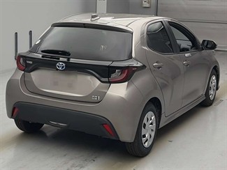 2021 Toyota Yaris - Thumbnail