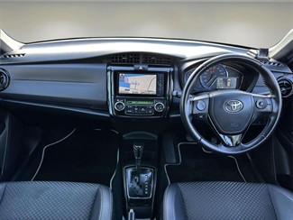 2015 Toyota Corolla - Thumbnail