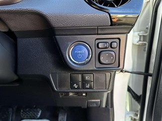 2015 Toyota Corolla - Thumbnail