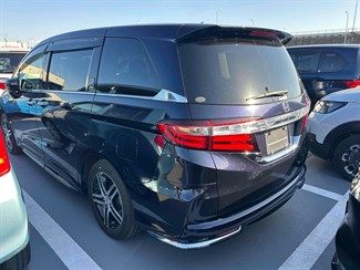 2015 Honda Odyssey - Thumbnail