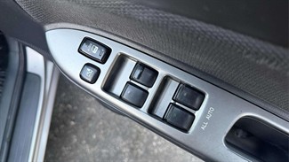 2005 Toyota WISH - Thumbnail