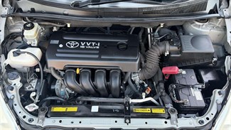 2005 Toyota WISH - Thumbnail