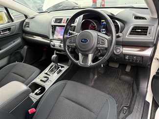 2017 Subaru Outback - Thumbnail