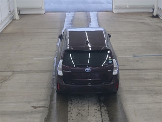 2013 Toyota Prius - Thumbnail