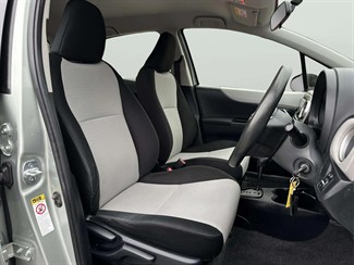 2013 Toyota Yaris - Thumbnail