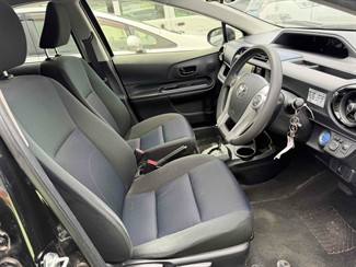 2014 Toyota AQUA - Thumbnail