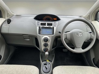 2008 Toyota Vitz - Thumbnail