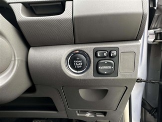 2008 Toyota Vitz - Thumbnail