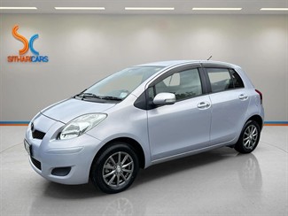 2008 Toyota Vitz - Thumbnail