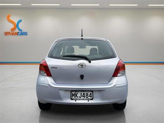 2008 Toyota Vitz - Thumbnail