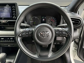 2021 Toyota Yaris - Thumbnail