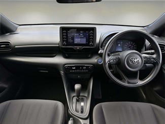 2021 Toyota Yaris - Thumbnail