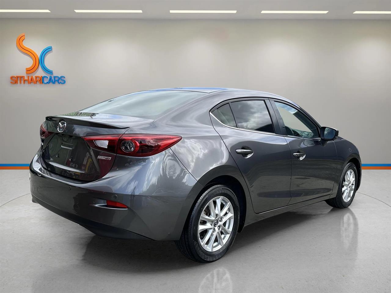 2016 Mazda Axela