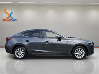 2016 Mazda Axela - Thumbnail