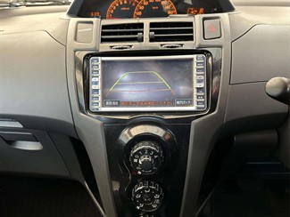 2006 Toyota Vitz - Thumbnail