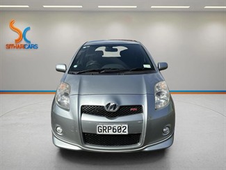 2006 Toyota Vitz - Thumbnail