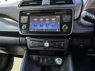 2018 Nissan Leaf - Thumbnail