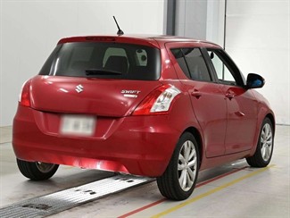 2015 Suzuki SWIFT - Thumbnail