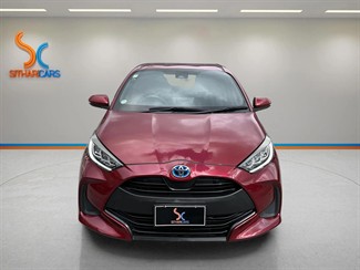 2020 Toyota Yaris - Thumbnail
