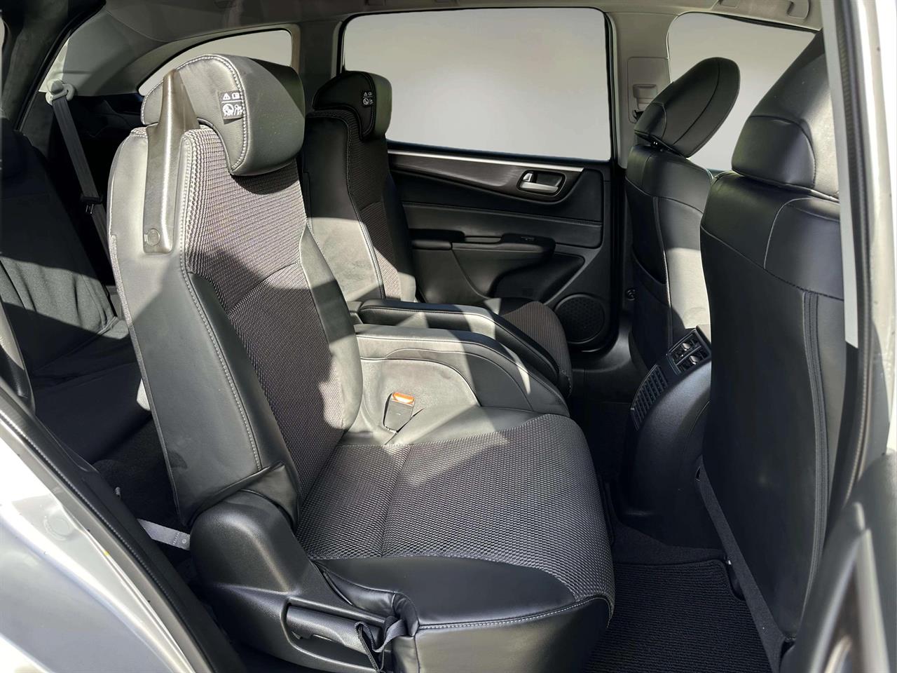 2017 Honda JADE