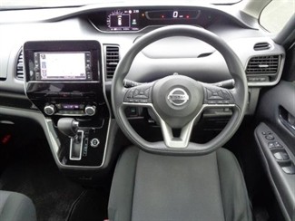 2019 Nissan Serena - Thumbnail