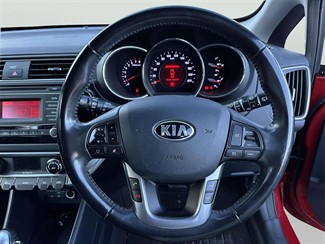 2015 Kia Rio - Thumbnail