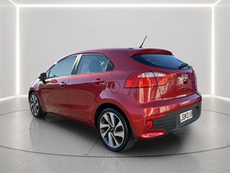 2015 Kia Rio - Thumbnail