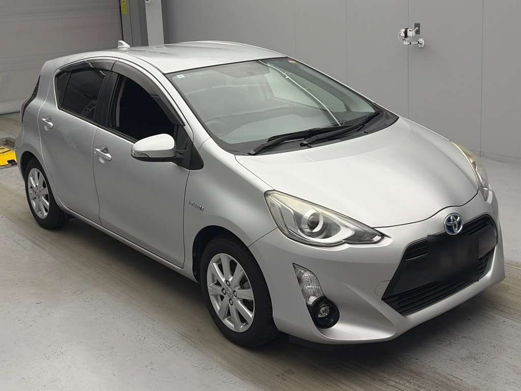 2015 Toyota AQUA