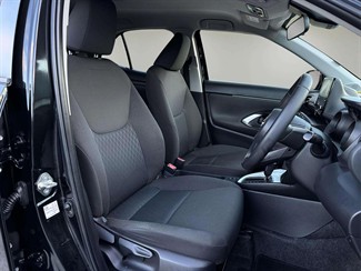 2021 Toyota YARIS CROSS - Thumbnail