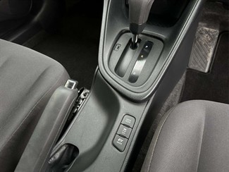 2021 Toyota Yaris - Thumbnail