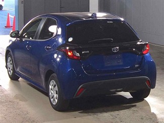 2021 Toyota YARIS HYBRID - Thumbnail