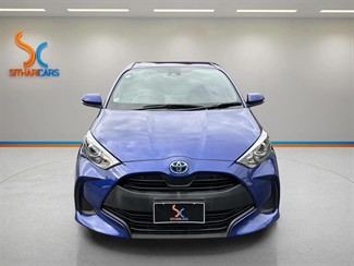 2021 Toyota Yaris - Thumbnail