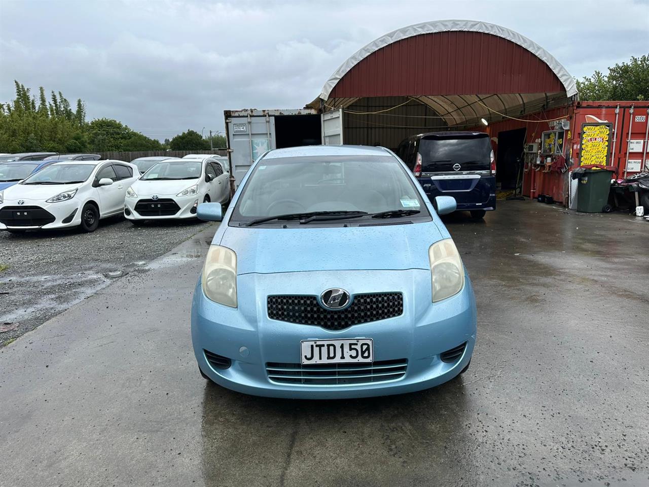 2006 Toyota Vitz