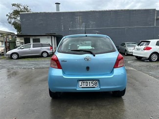2006 Toyota Vitz - Thumbnail