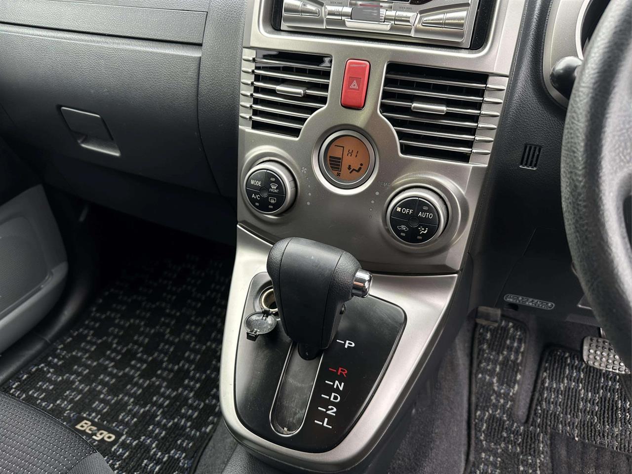 2006 Daihatsu BEGO