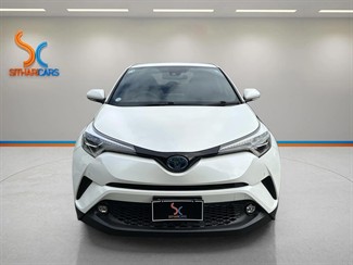 2018 Toyota C-HR - Thumbnail