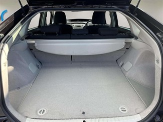 2014 Toyota Prius - Thumbnail