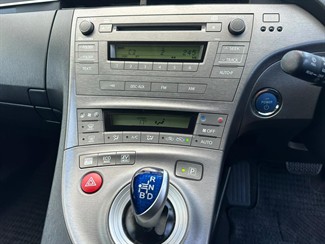 2014 Toyota Prius - Thumbnail
