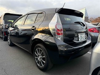 2013 Toyota AQUA - Thumbnail