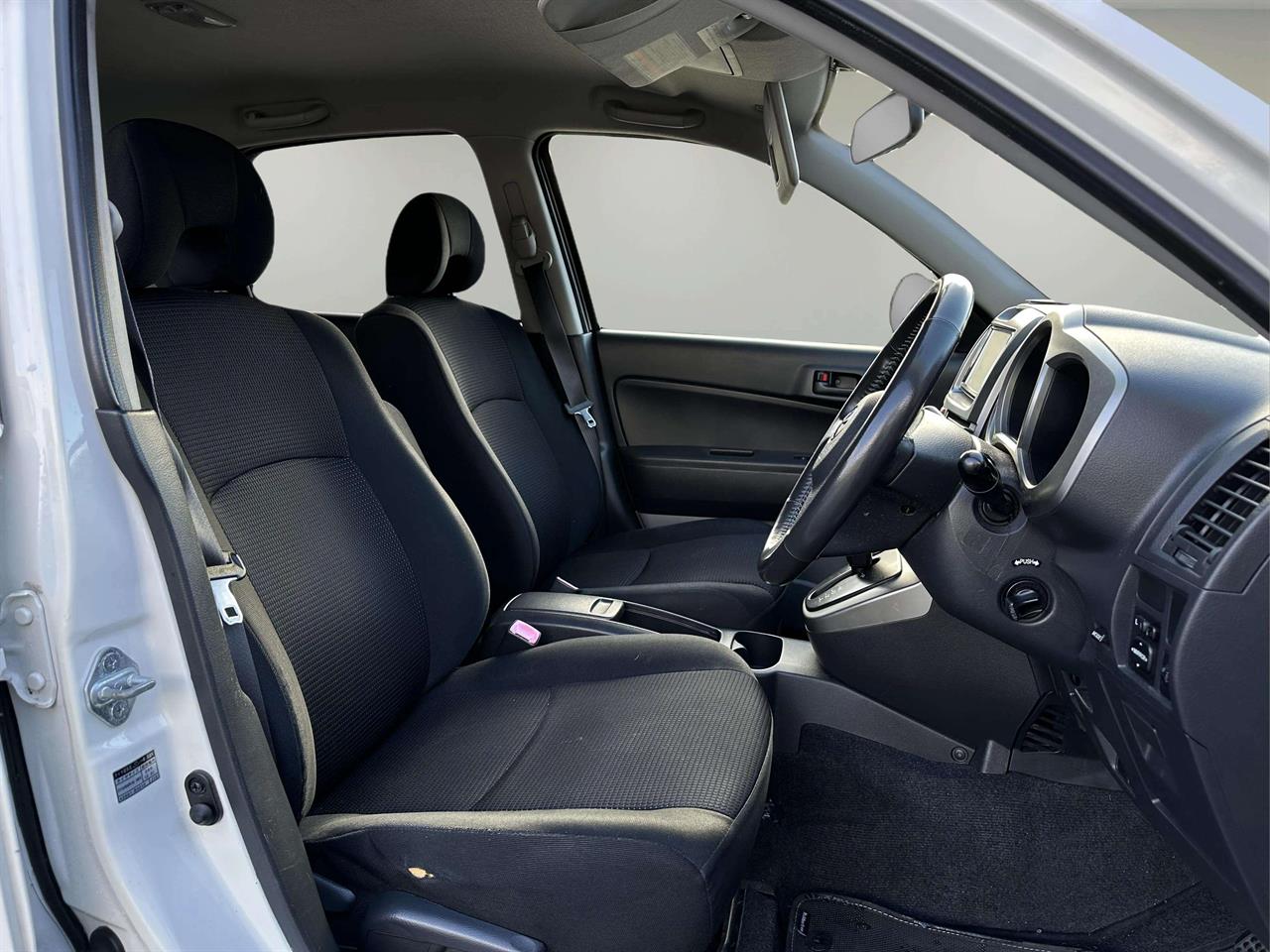 2006 Toyota RUSH