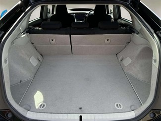 2015 Toyota Prius - Thumbnail