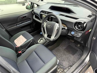 2015 Toyota AQUA - Thumbnail