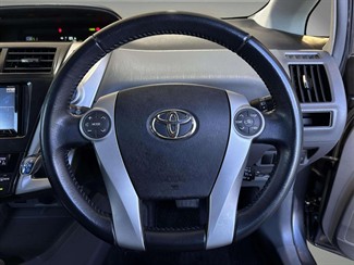2012 Toyota Prius - Thumbnail