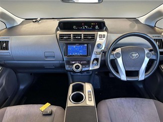 2012 Toyota Prius - Thumbnail